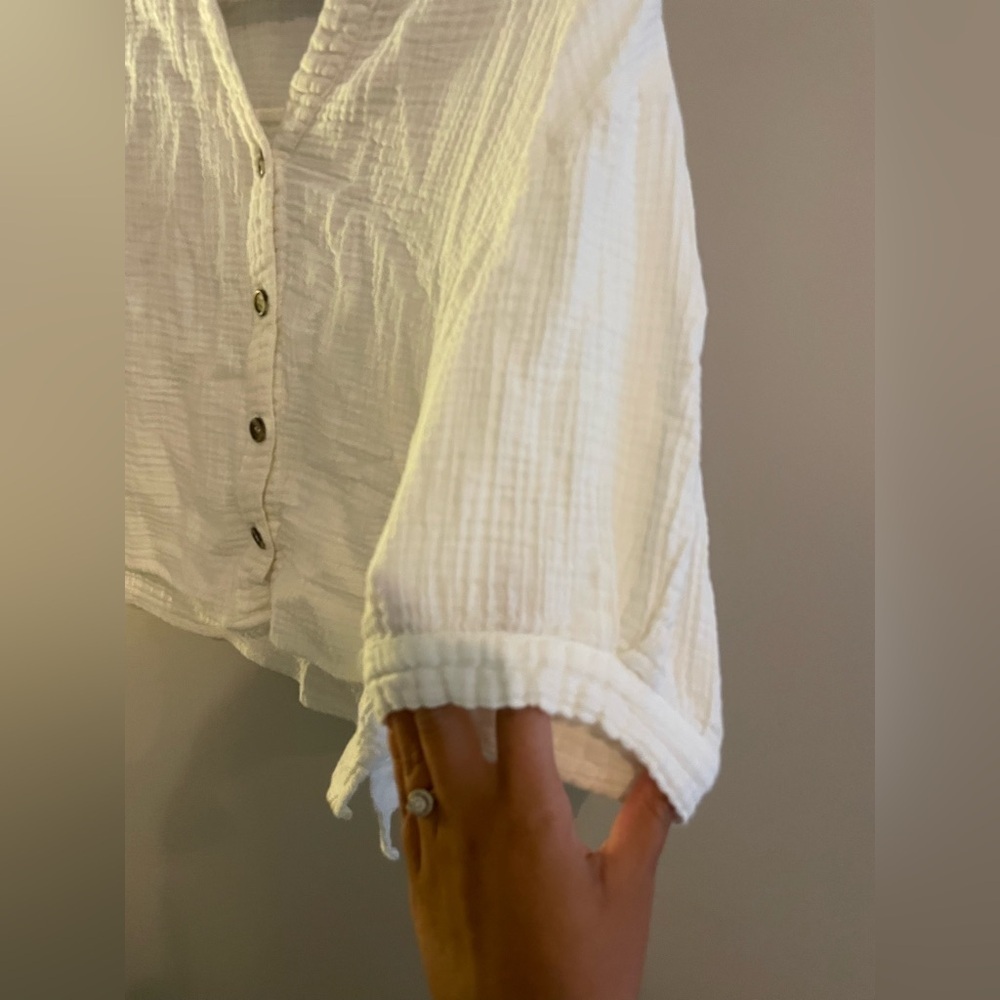 Sanctuary White Linen Like Button Cropped Blouse - Picture 3 of 4